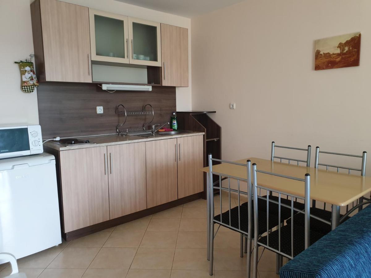 Apartament Black Sea Meadows Бяла Экстерьер фото