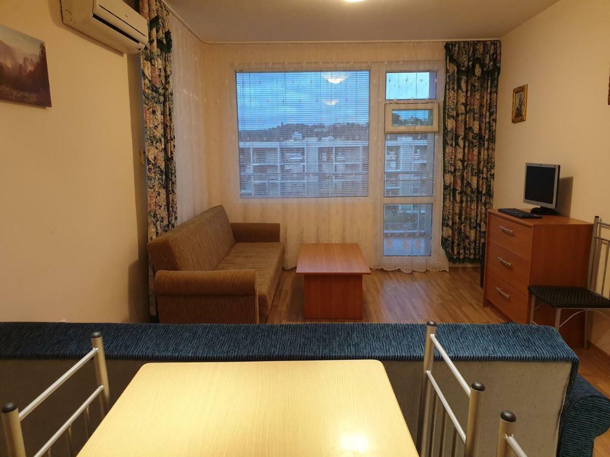 Apartament Black Sea Meadows Бяла Экстерьер фото